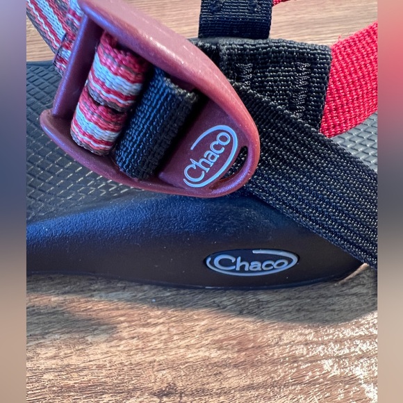 Women’s Chaco Sport Sandals – Size 8 - Picture 9 of 10